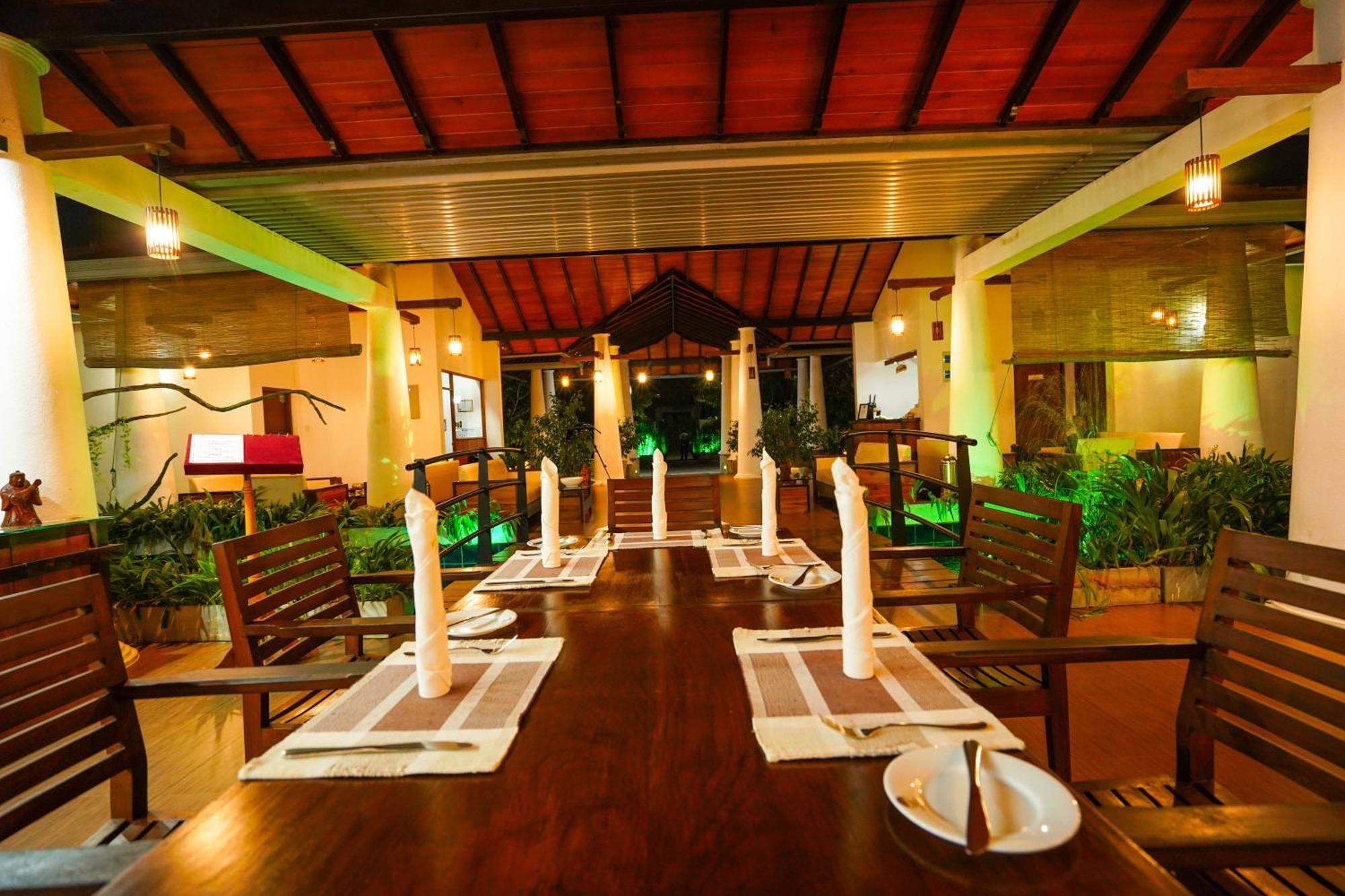 Hotel Tamarind Tree Tissamaharama Zewnętrze zdjęcie